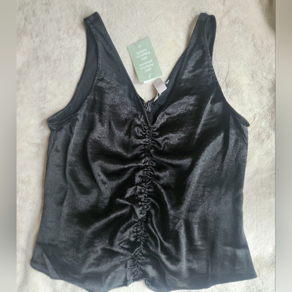 H&M top rushed satin top black sizes M, L, XL BNWT - Picture 7 of 10
